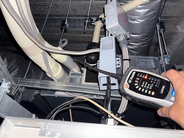 画像：改定フロン排出抑制法　簡易、定期点検